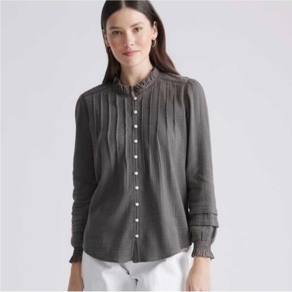 NWOT Quince luxe fabric button down blouse ruffle sleeve vintage